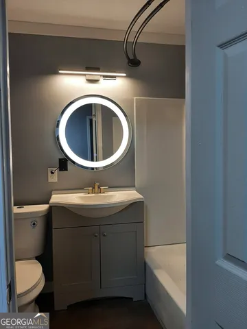 $1,200 | 107 Parkview Drive, Unit B, Barnesville, GA 30204