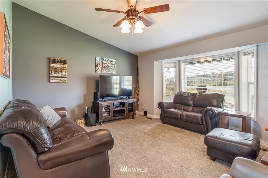 6912 Mission Road Everson, WA 98247 - Photo 6 of 25 Gallery Image 6