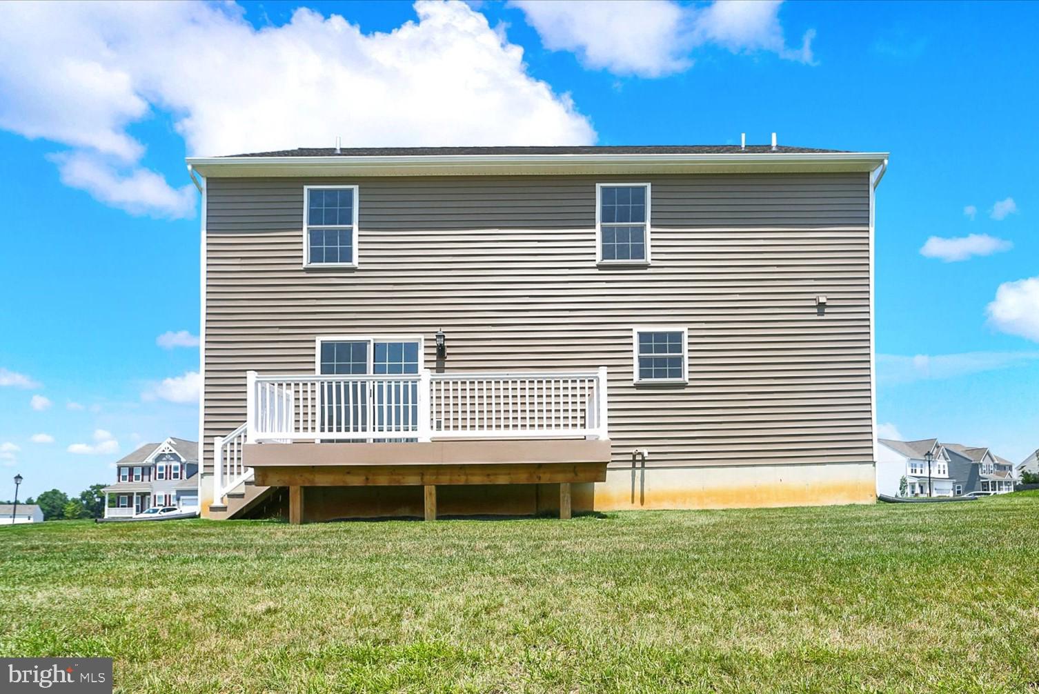 75 Bennington Way Carlisle, PA 17013 - Photo 2 of 12