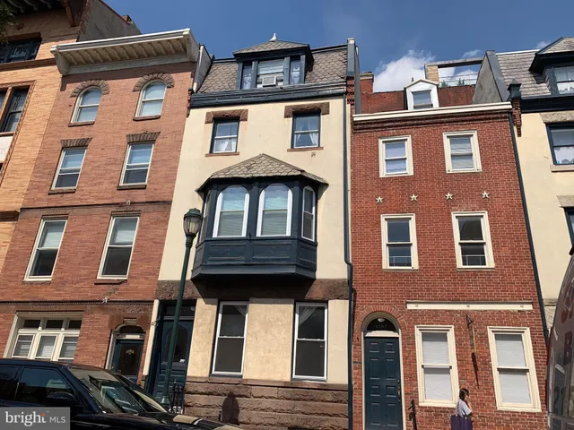 $1,350 | 1203 Locust Street, Unit 1F, Philadelphia, PA 19107