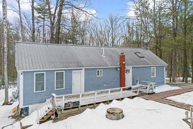 $299,000 | 155 Gillis Hill Road, Bennington, NH 03442