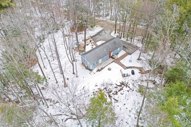 $299,000 | 155 Gillis Hill Road, Bennington, NH 03442