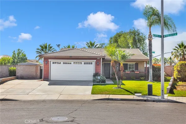 $659,900 | 6318 Pintail Way, Fontana, CA 92336