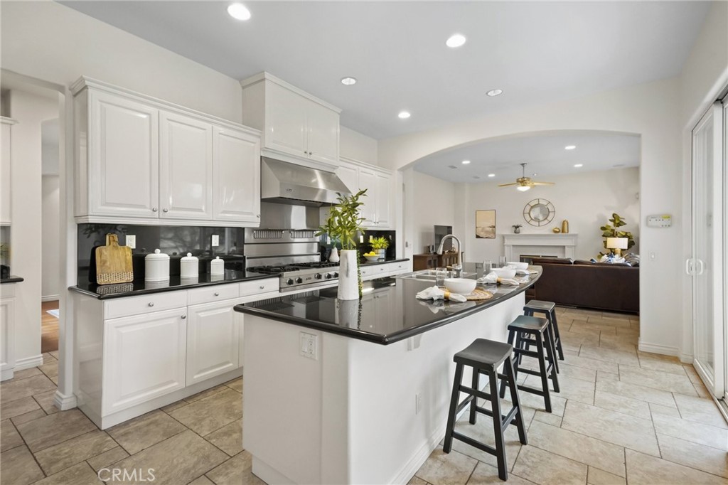 996 Blackbourne Point Oak Park, CA 91377 - Photo 21 of 75