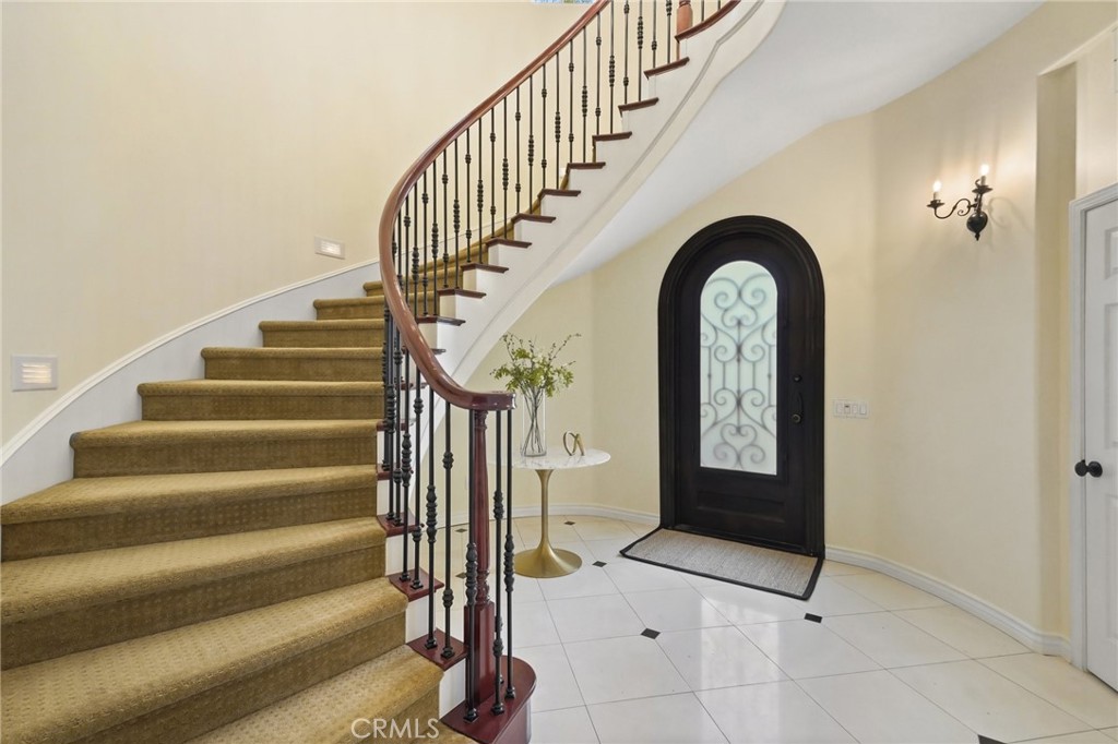 996 Blackbourne Point Oak Park, CA 91377 - Photo 6 of 75 a view of entryway and hall with wooden floor