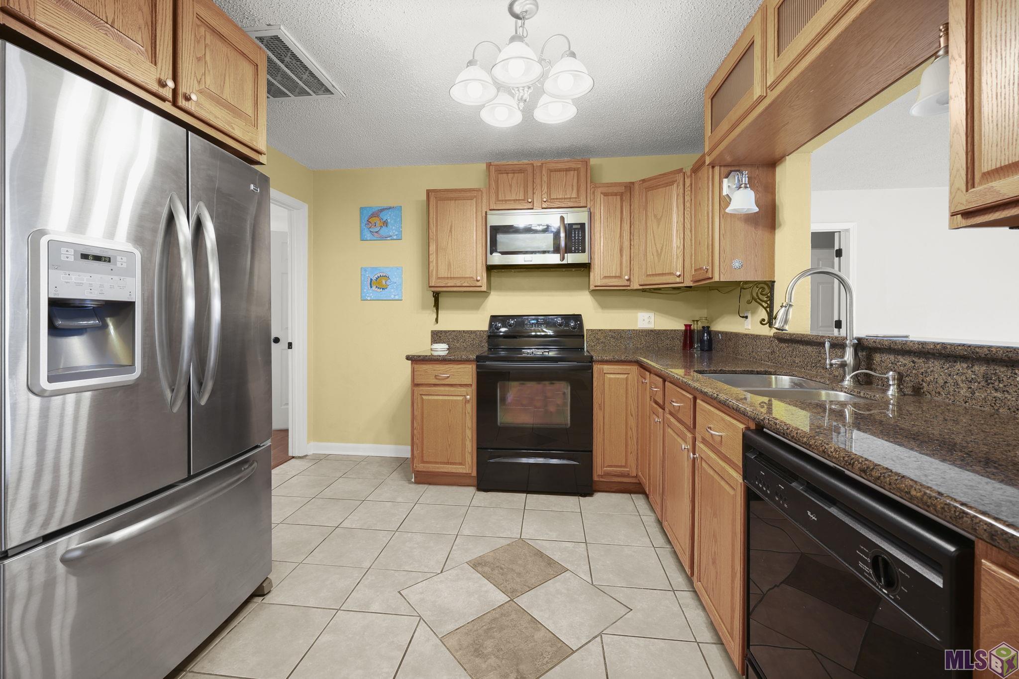 26903 Jill Road Holden, LA 70744 - Photo 5 of 27