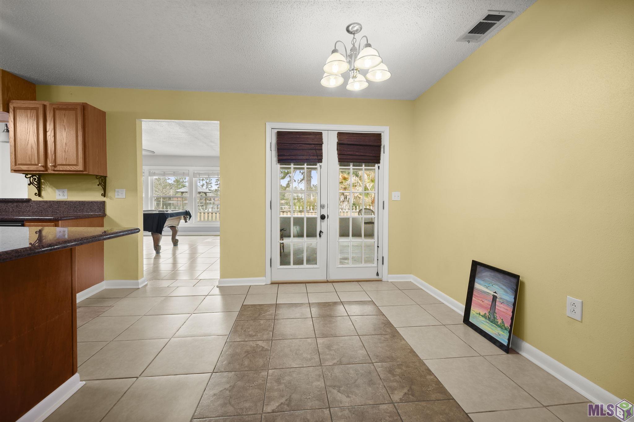 26903 Jill Road Holden, LA 70744 - Photo 6 of 27