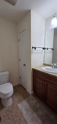 $2,800 | 65 Fordway Extension, Unit 6, Derry, NH 03038