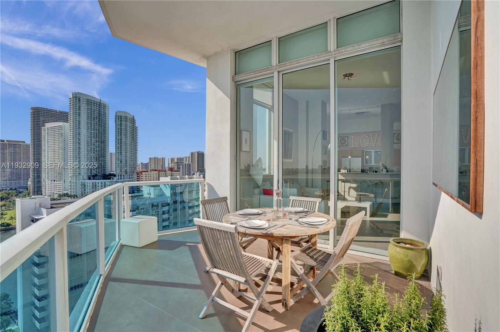 725 Northeast 22nd Street, Unit PH1A Miami, FL 33137 - Photo 13 of 52