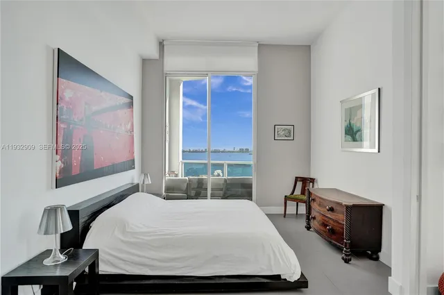 $1,150,000 | 725 Northeast 22nd Street, Unit PH1A, Miami, FL 33137