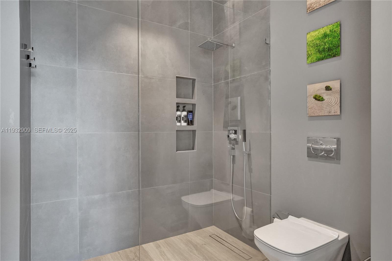 725 Northeast 22nd Street, Unit PH1A Miami, FL 33137 - Photo 20 of 52