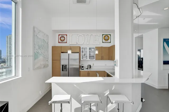 $1,150,000 | 725 Northeast 22nd Street, Unit PH1A, Miami, FL 33137