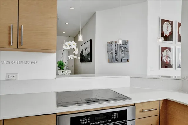 $1,150,000 | 725 Northeast 22nd Street, Unit PH1A, Miami, FL 33137