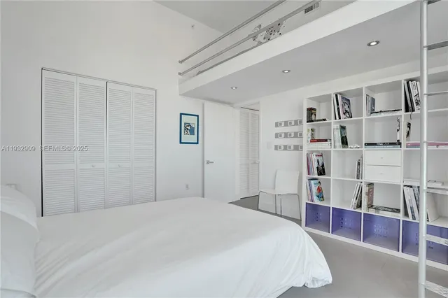 $1,150,000 | 725 Northeast 22nd Street, Unit PH1A, Miami, FL 33137