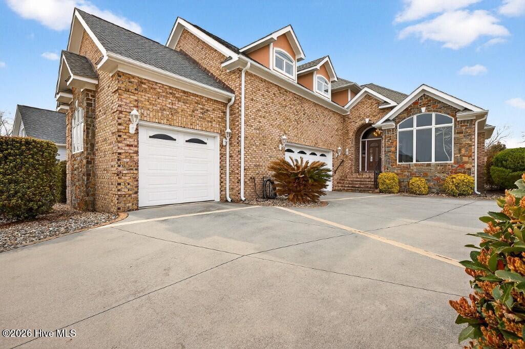 100 Lookout Ridge Cedar Point, NC 28584 - Photo 7 of 48 3 Car Garage