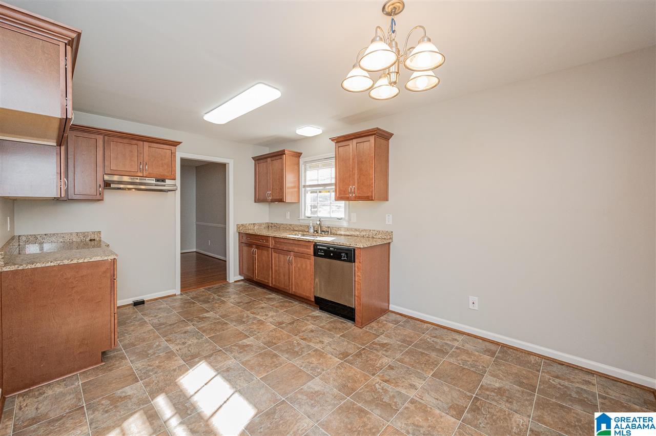 2228 Tal Brook Road Hoover, AL 35216 - Photo 16 of 41