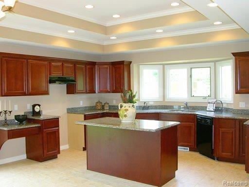 21797 Emanuel Drive Macomb, MI 48044 - Photo 2 of 4 Lot 1 Margherita Estates kitchen