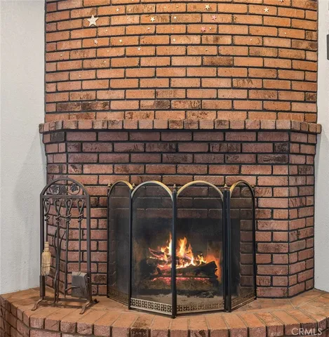 a close view of sink