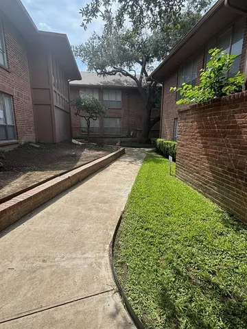 $135,000 | 10564 High Hollows Drive, Unit 253, Dallas, TX 75230