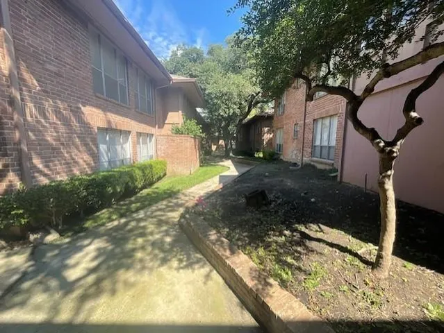 $135,000 | 10564 High Hollows Drive, Unit 253, Dallas, TX 75230