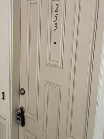 $135,000 | 10564 High Hollows Drive, Unit 253, Dallas, TX 75230