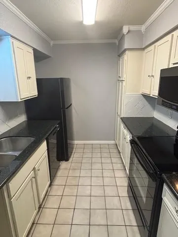 $135,000 | 10564 High Hollows Drive, Unit 253, Dallas, TX 75230