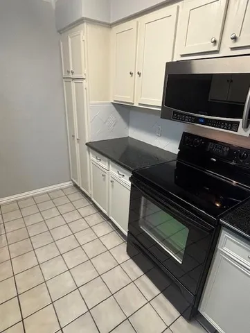 $135,000 | 10564 High Hollows Drive, Unit 253, Dallas, TX 75230