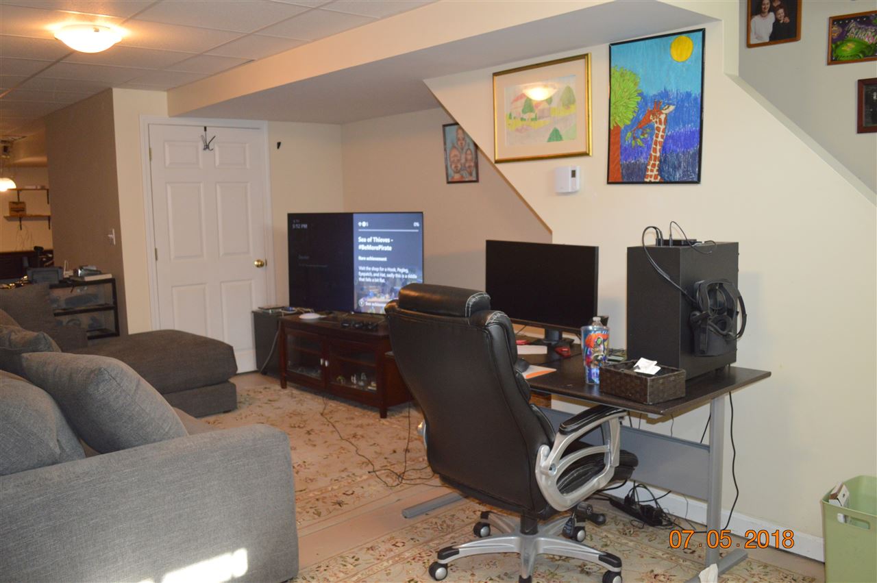 4 Thresher Road Nashua, NH 03063 - Photo 22 of 29 Gallery Image 22