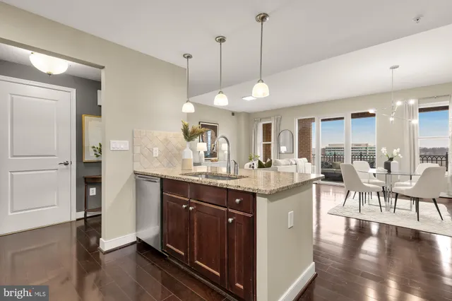 $952,900 | 12500 Park Potomac Avenue, Unit 603, Potomac, MD 20854