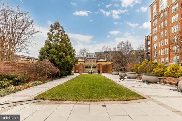 $952,900 | 12500 Park Potomac Avenue, Unit 603, Potomac, MD 20854