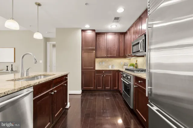 $952,900 | 12500 Park Potomac Avenue, Unit 603, Potomac, MD 20854