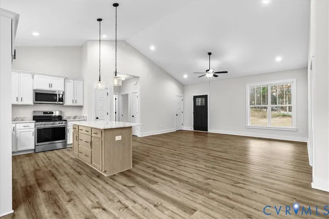 $324,900 | 431 Raleigh Avenue, South Hill, VA 23970