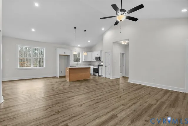 $324,900 | 431 Raleigh Avenue, South Hill, VA 23970