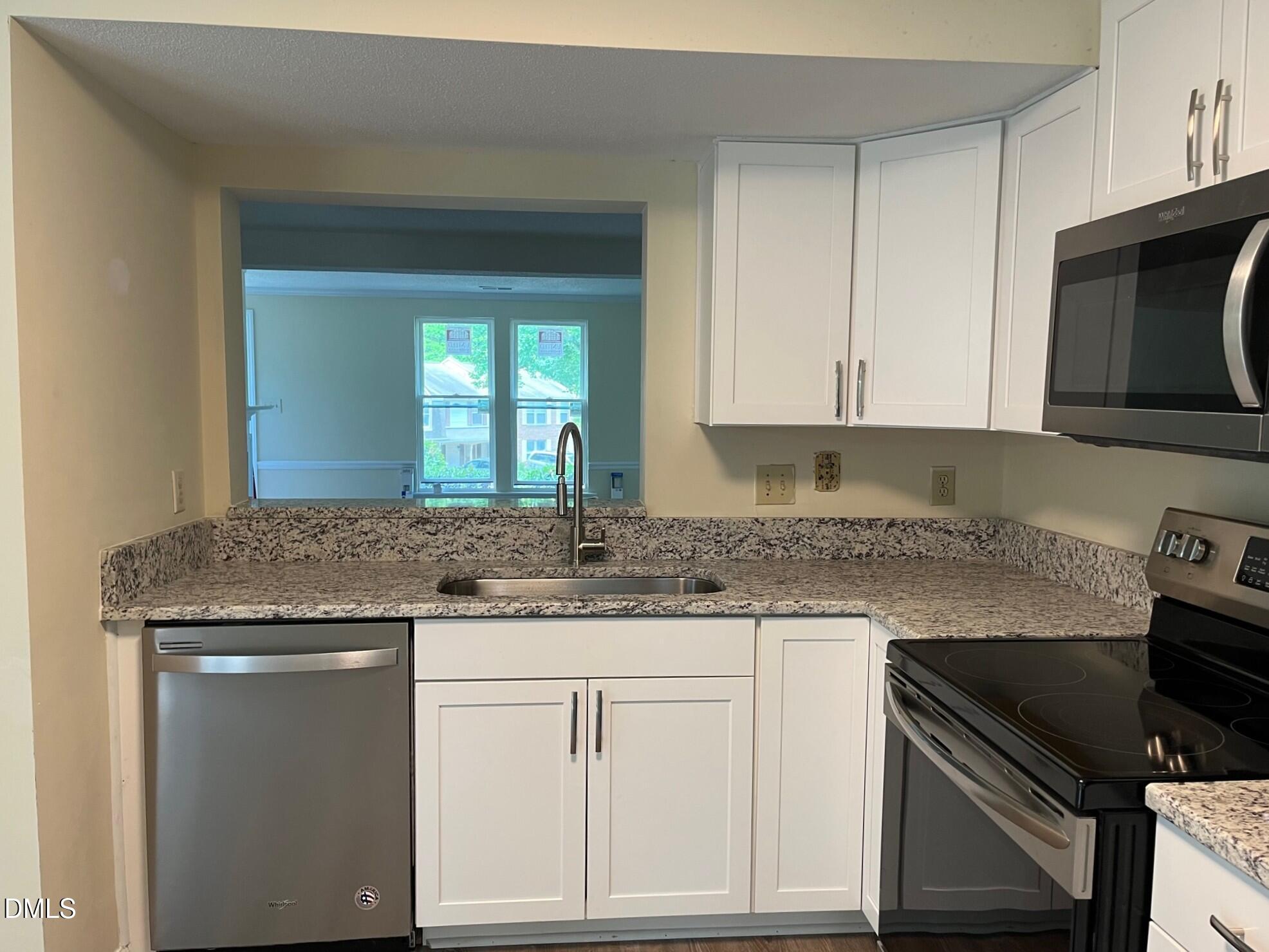 1829 Fox Sterling Drive Raleigh, NC 27606 - Photo 5 of 14