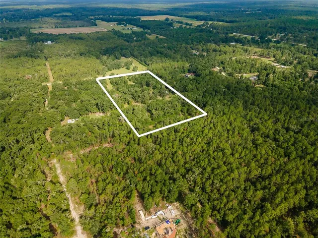 a view of a lush green field