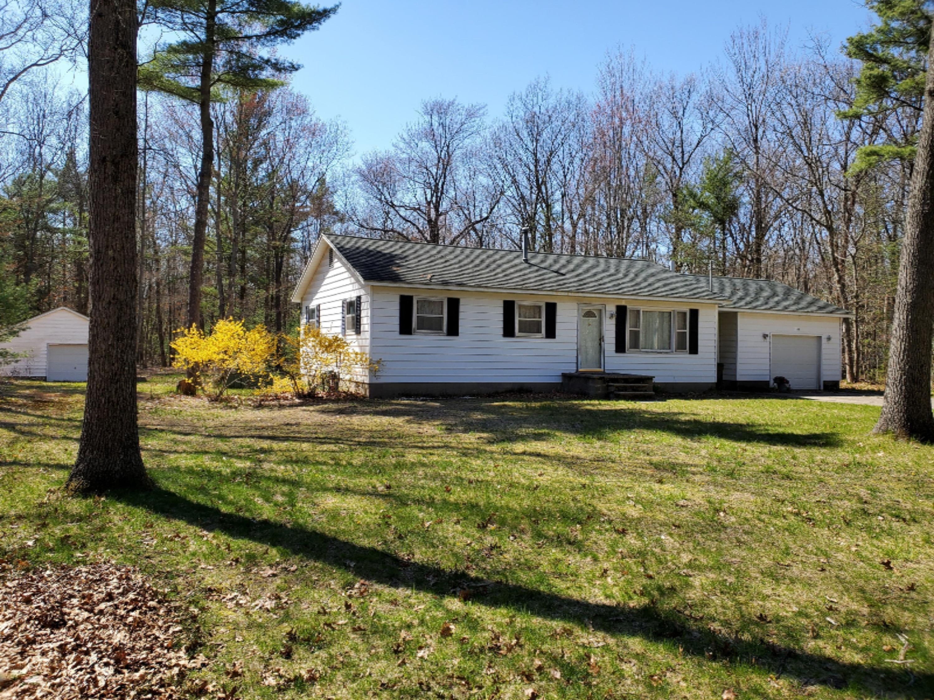 2545 Orshal Road Muskegon, MI 49445 - Photo 2 of 46 20200509_160756