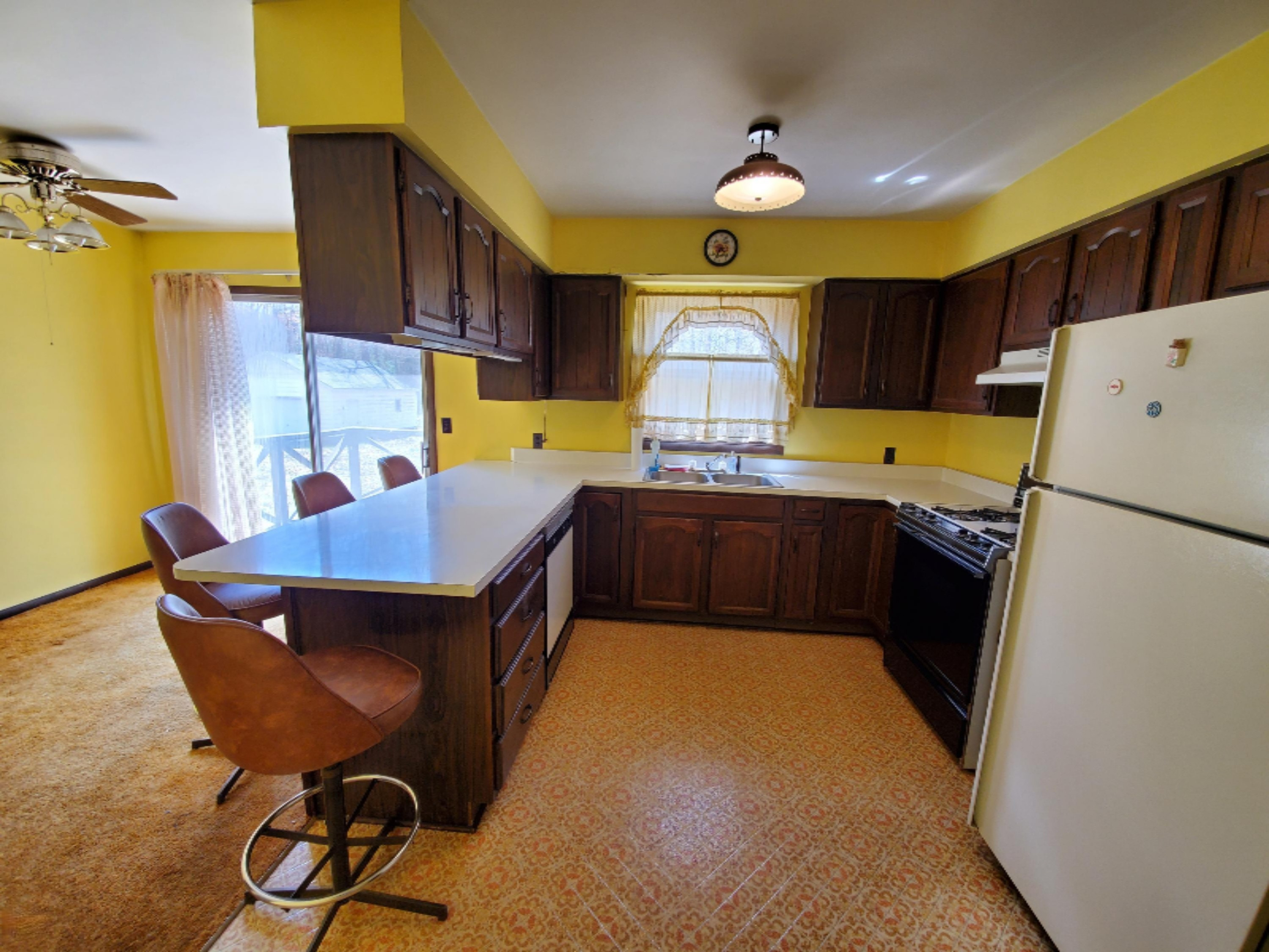 2545 Orshal Road Muskegon, MI 49445 - Photo 23 of 46 20200508_152359