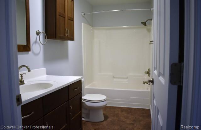 119 East Burnside Road North Branch, MI 48461 - Photo 12 of 18 Remodeled Bath