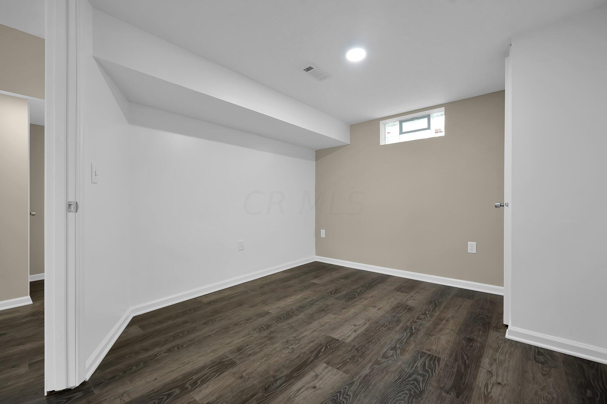 1711 Northridge Road Columbus, OH 43224 - Photo 19 of 24 19-web-or-mls-1711-northridge-rd