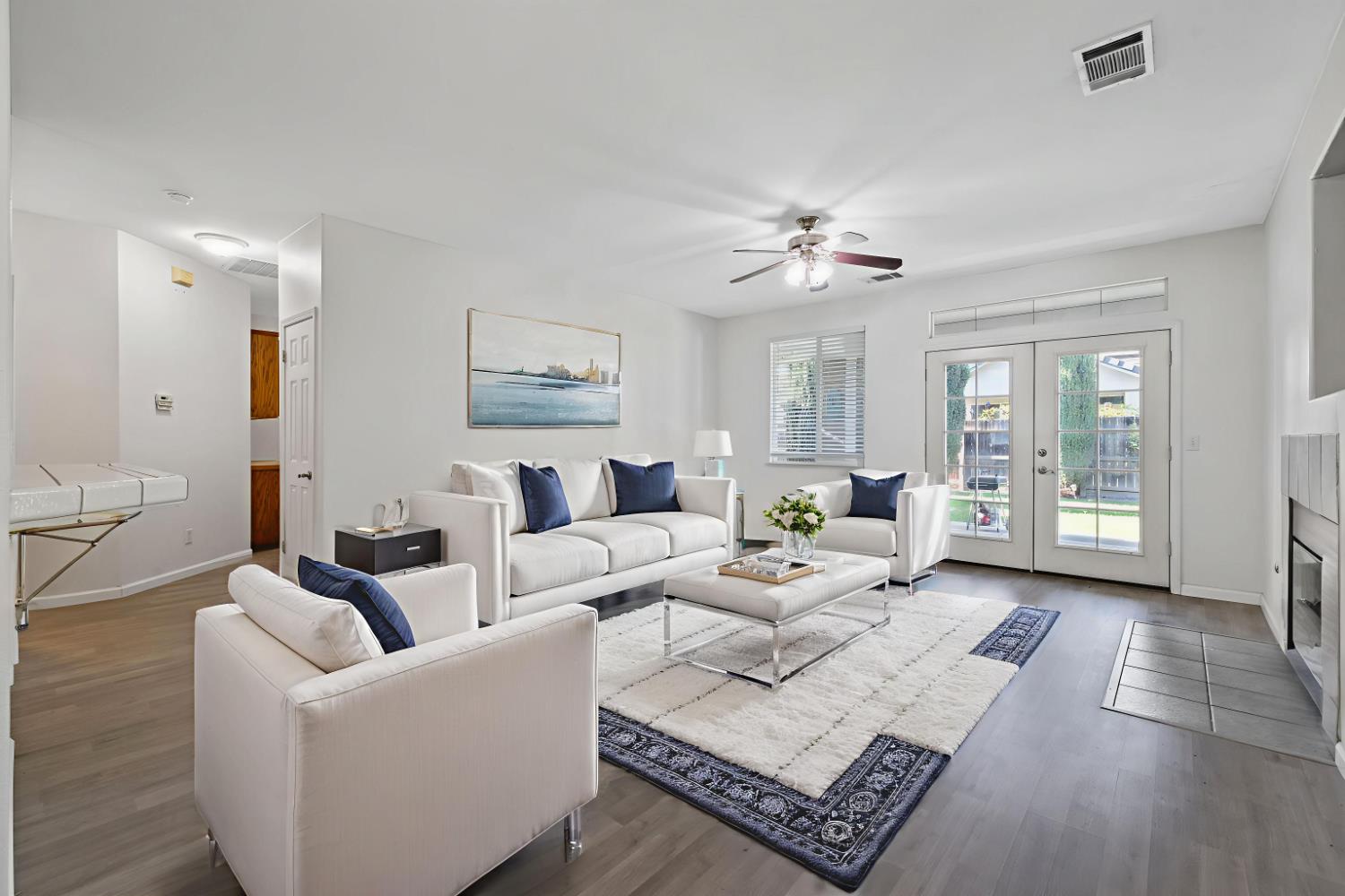 1576 Castle Way Lemoore, CA 93245 - Photo 5 of 38