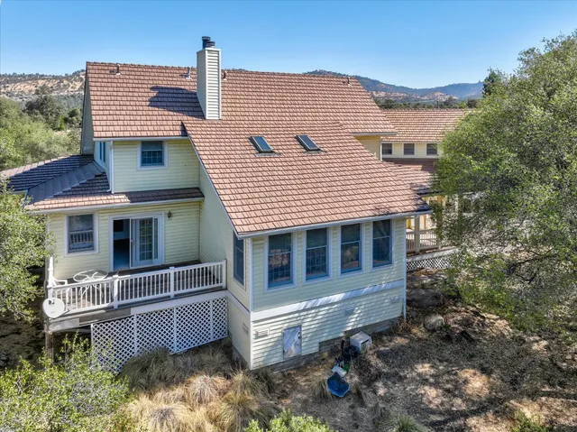 $685,000 | 43972 Wells Road West, Coarsegold, CA 93614