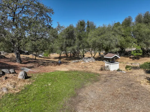 $685,000 | 43972 Wells Road West, Coarsegold, CA 93614