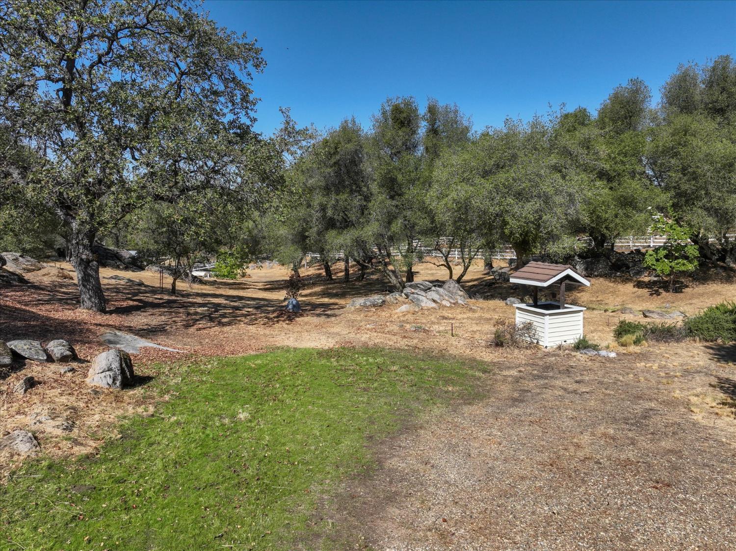 43972 Wells Road West Coarsegold, CA 93614 - Photo 80 of 83 Gallery Image 80