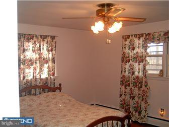4450 Stump Road Doylestown, PA 18902 - Photo 7 of 12 Gallery Image 7