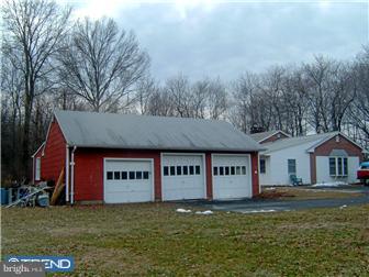 4450 Stump Road Doylestown, PA 18902 - Photo 10 of 12 Gallery Image 10