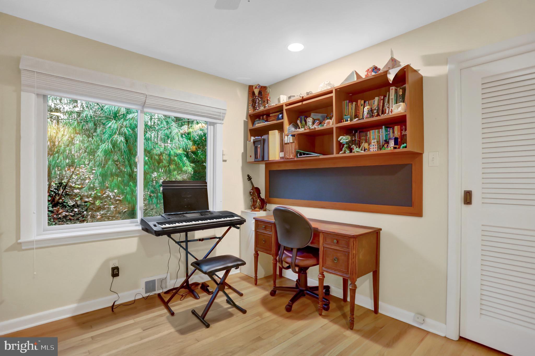 646 Arlington Road Camp Hill, PA 17011 - Photo 22 of 34 Gallery Image 22