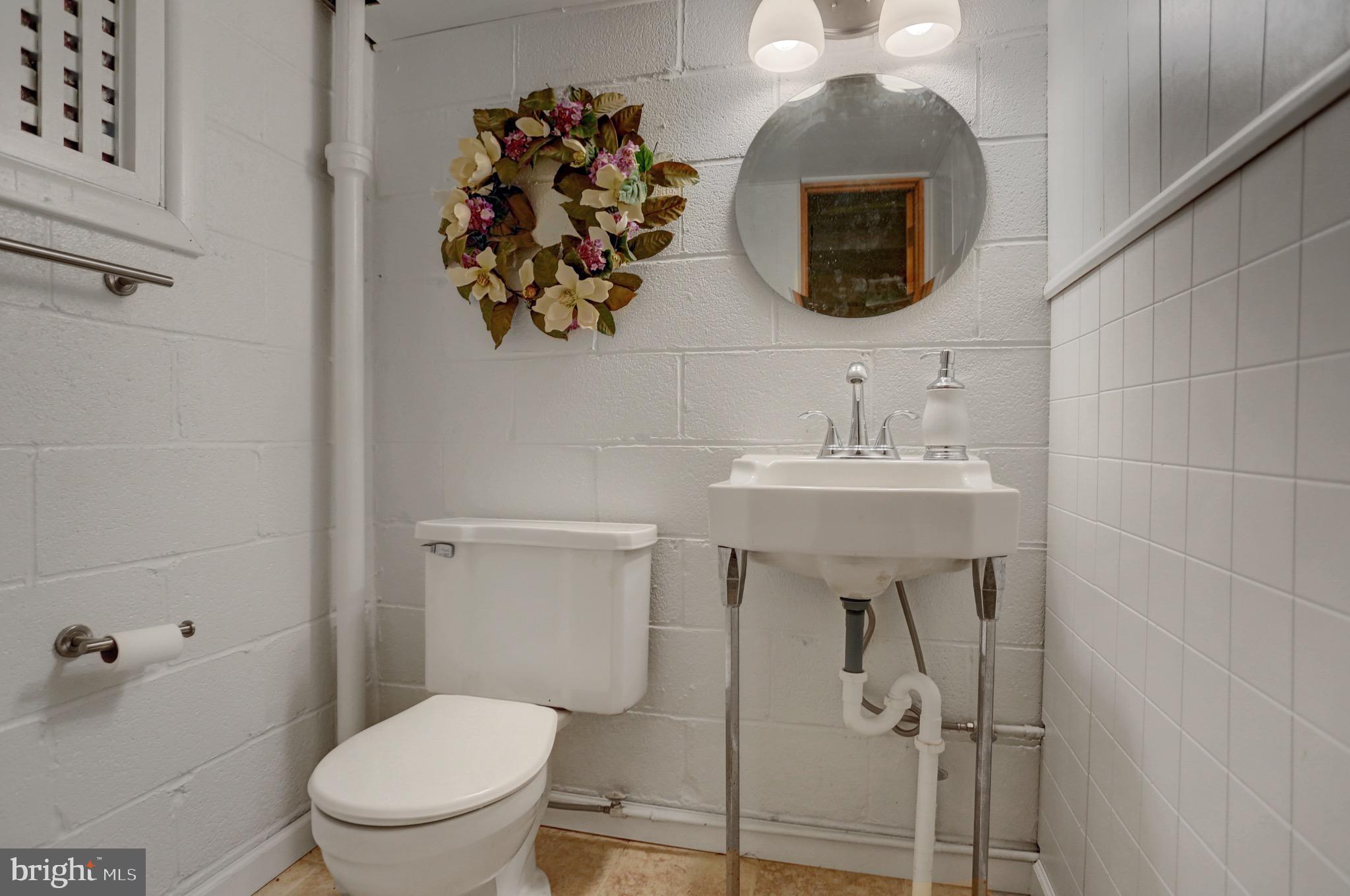 646 Arlington Road Camp Hill, PA 17011 - Photo 28 of 34 Gallery Image 28