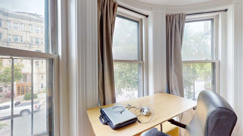 513 Beacon Street, Unit 5 Boston, MA 02215 - Photo 6 of 20