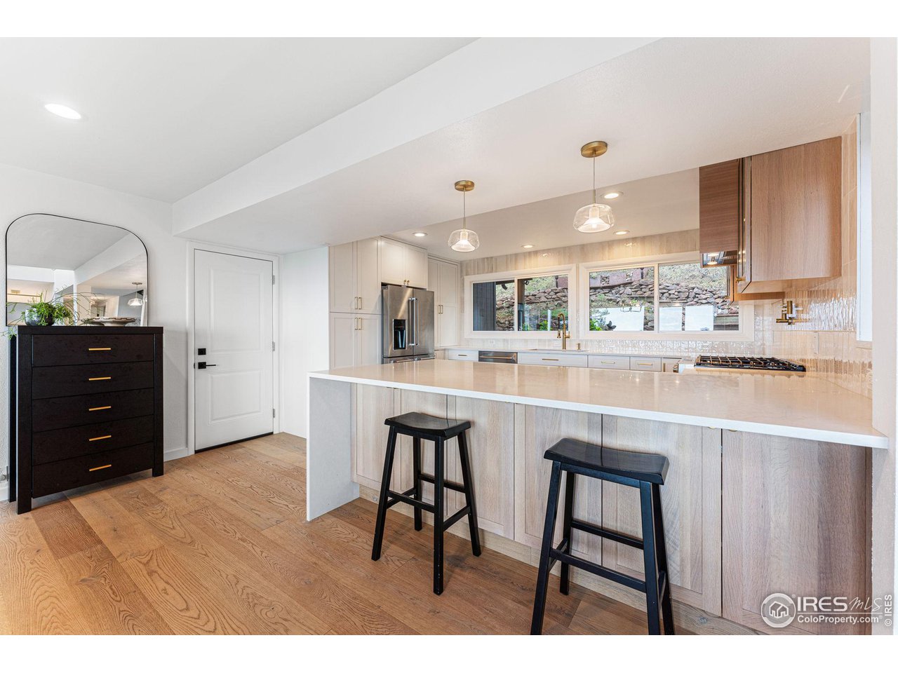 228 Alpine Way Boulder, CO 80304 - Photo 13 of 40 Great space to cook and to gather