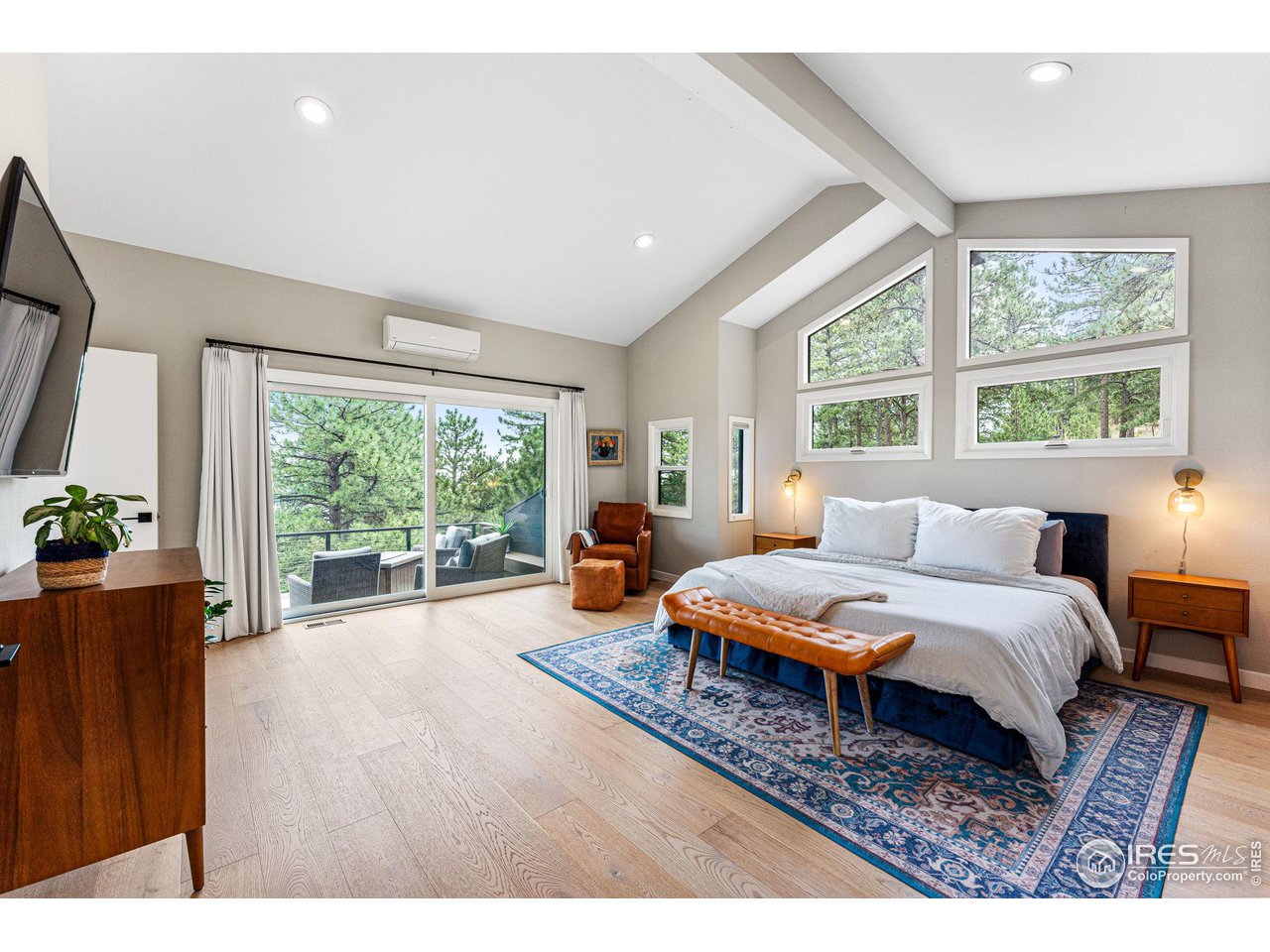 228 Alpine Way Boulder, CO 80304 - Photo 26 of 40 Primary suite
